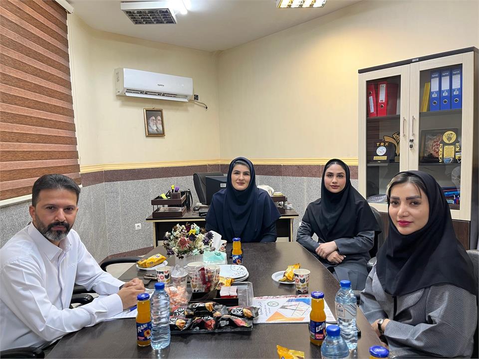 برنامه ریزی برای اجرای برنامه های هیات آمادگی جسمانی و تندرستی امیدیه